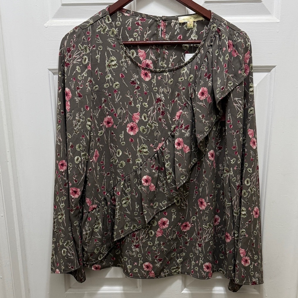 DownEast Floral Blouse - Black and Red